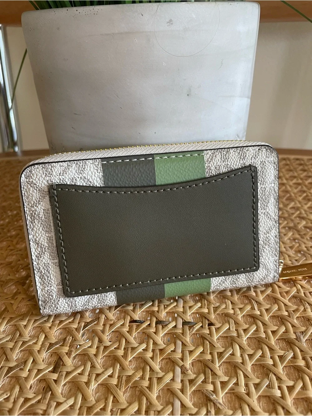 Michael Kors Small Jet Set Zip-Around Card Case Wallet: Vanilla, Sage, Olive